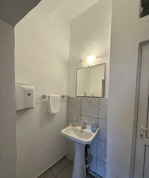 Spatiu comercial 120 mp subsol+ parter+ etaj, stradal, sector 3